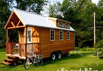 Дървен мобилен дом на колела