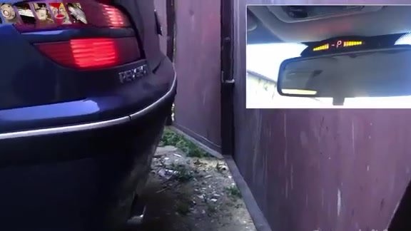 A parkolási érzékelők telepítése egy autóra otthon