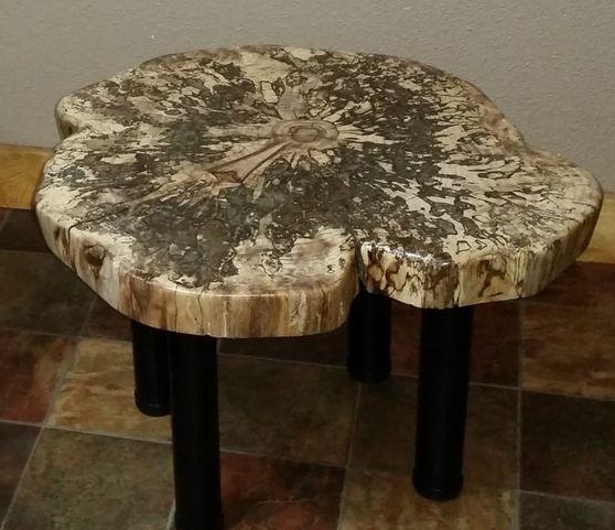 DIY طاولة القهوة الخشبية