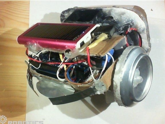 Aspirapolvere robot fai-da-te fai-da-te su Arduino DIY