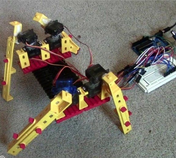 Ako vyrobiť pavúka podobného robota na Arduino vlastnými rukami