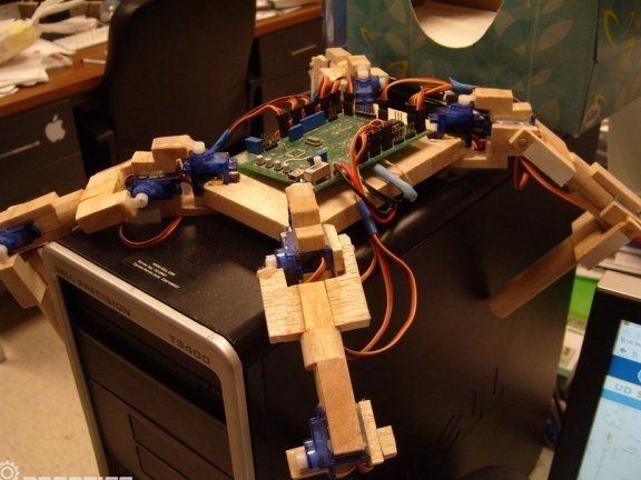 Направи стъпка за монтажа на роботи на сам: FIER