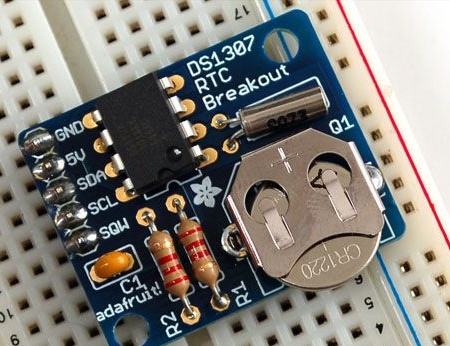 LCD-klokke, alarm og tidtaker med bevegelsesdetektor på Arduino