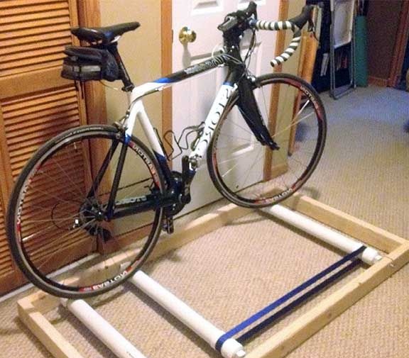 DIY bisiklet tabanlı egzersiz bisikleti