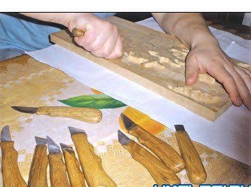 Ganivets de talla de fusta casolana