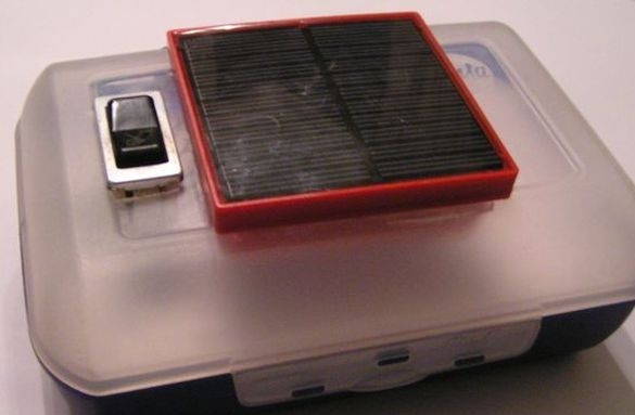 Lunchbox met de functie om voedsel te koelen en te verwarmen