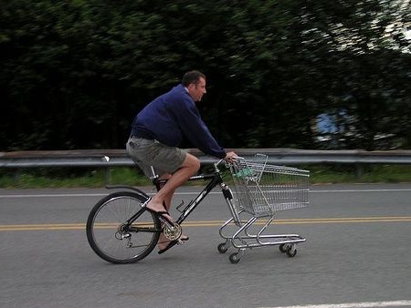 Carrello per bici per un comodo giro di shopping