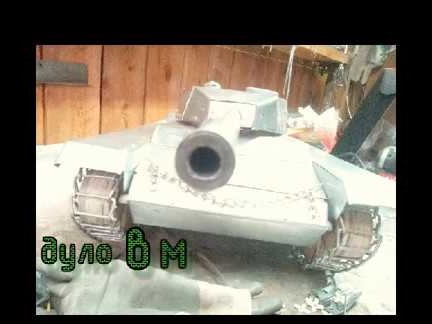 El diseño del tanque T-44M_X13 (modelo controlado por radio)