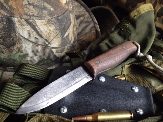 How to make a hunting knife with your own hands