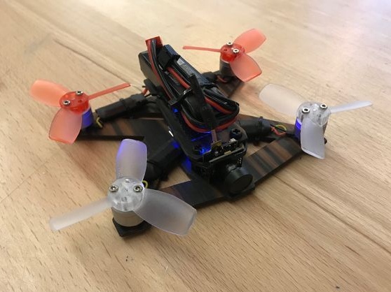 Ebenholts quadrocopter