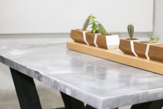 Table en béton de marbre