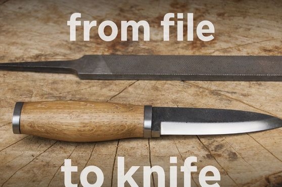 Sterk kniv med enkle verktøy (fra fil)