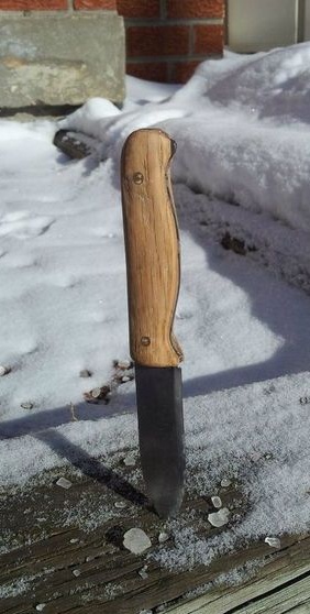 Једноставан кућни нож (од 1084 или 1095)