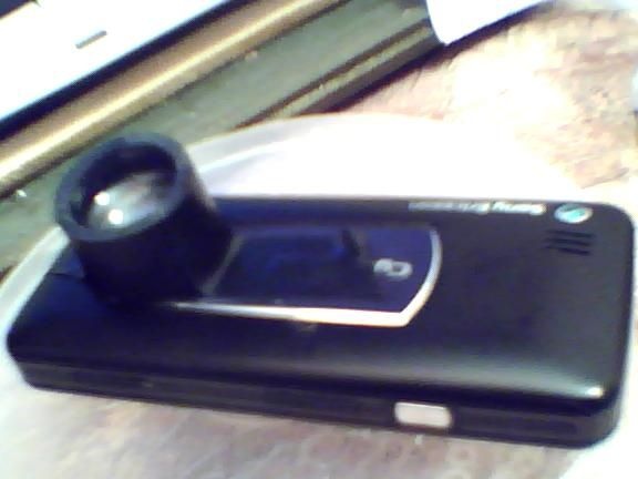 MACRO telefon (okostelefon)