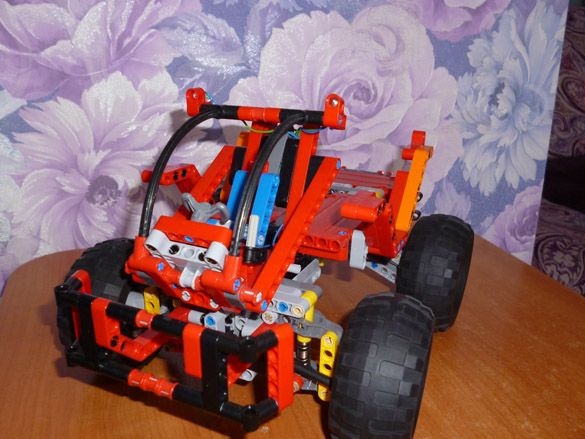 „Mars rover“ iš „Lego Technic“ ir „Arduino“
