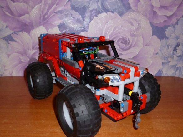 Jeep a Lego Technicből és az Arduinoból