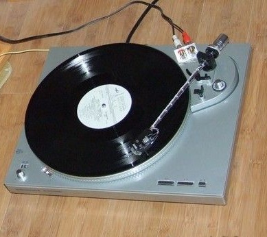 Modyfikacja elektroniki gramofonu Elektronika EF-017 stereo