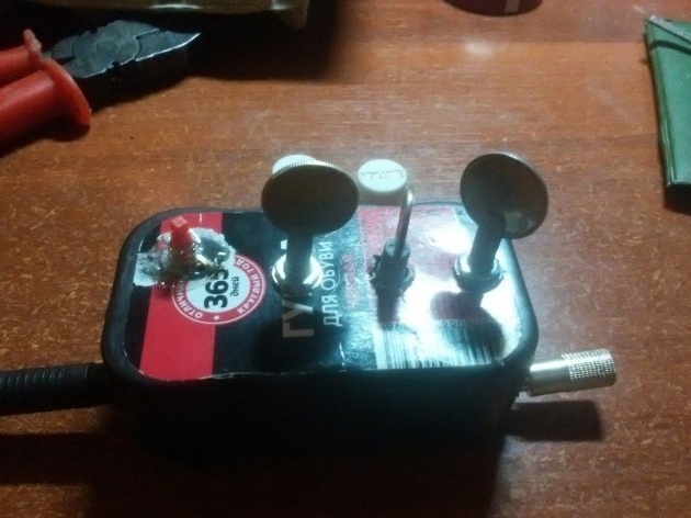 DIY distortion guitar pedal