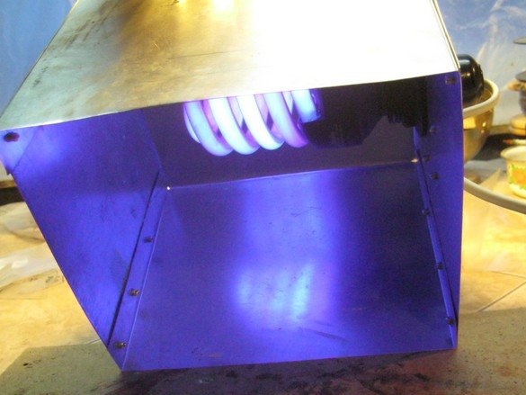 Lâmpada UV para laboratório doméstico