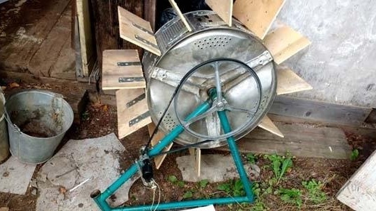 „Mini-hydro“ iš būgno iš skalbimo mašinos